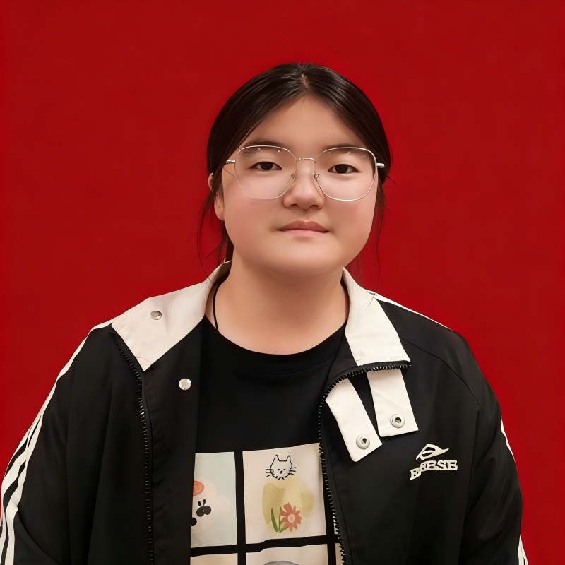 2026年3月  李圣依