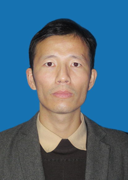 诗华故事||用真心点燃星火，以责任守护成长——王院的育人故事