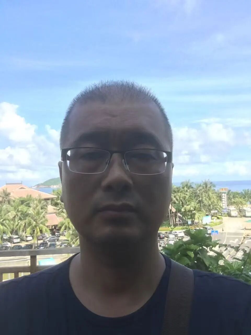 自华诗语 ||以化学之光 育成长之明——武光明的育人故事